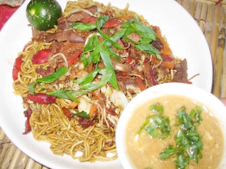 Makan ala Pinoy: Pansit batil patong