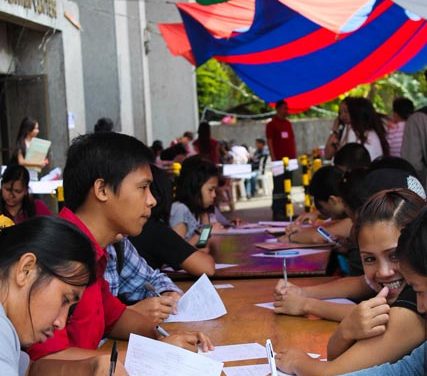 1,545 hired on-the-spot at DOLE job fair