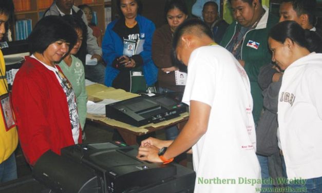 Comelec blamed for poll glitches