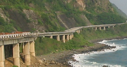 Crossroads: Salute to Eva Malenab Umaguing