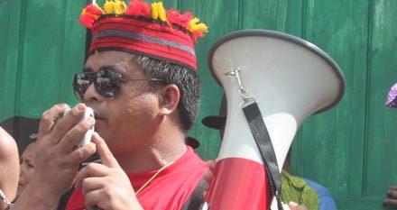 NL tribes storm military headquarters