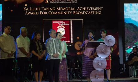 Radyo Sagada receives award for community broadcasting