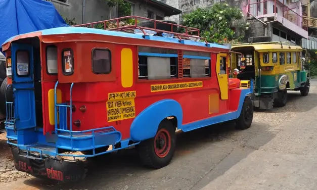 More jeepneys stop plying Baguio roads as fare hike talks continue